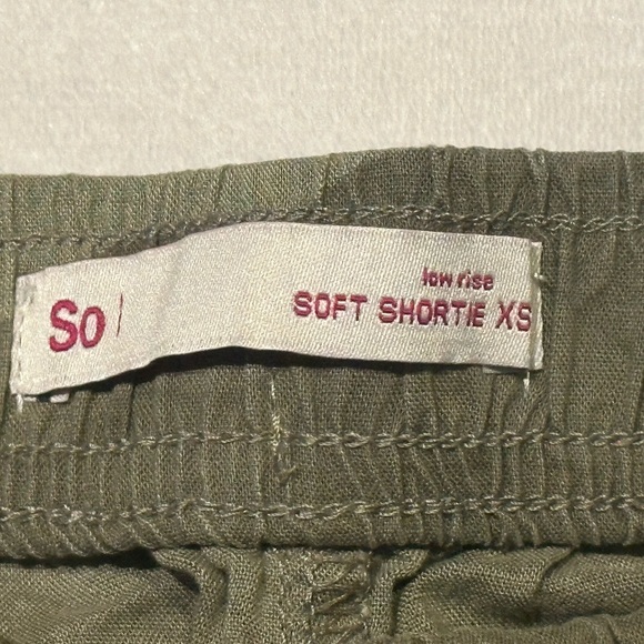 2 pair Old Navy active shorts - Picture 2 of 4